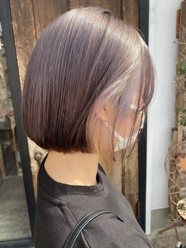 シーソー(SEE SOE) ミニボブ×インナーカラー