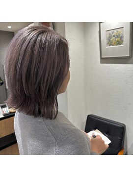 アルマヘアー(Alma hair by murasaki) ◎切りっぱなしレイヤーボブ×ラベンダーグレージュ◎