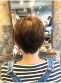 40代50代明るい白髪染めコンパクトショートアッシュベージュ