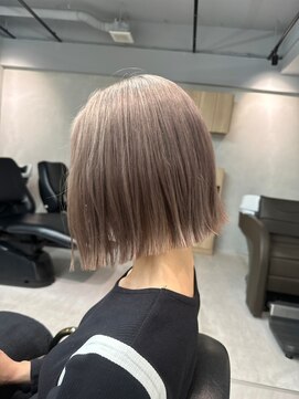 ルネ 北千住(Renee) 切りっぱなし_ハイトーン_グレージュ