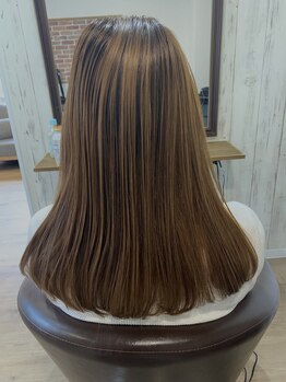 ヘアーサロン リム(rim)の写真/髪質改善メニュー多数あり◎"極艶メテオトリートメント"で髪のパサつき、艶感、潤い、保湿力UP！