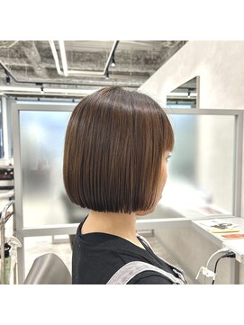 キートス(Kiitos) 【ぷつっとライン感丸みボブ】トウマ