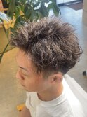 世代を選ばない。アップバングツイストスパイラルパーマ