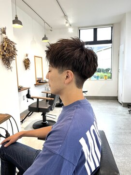 フィニティー 辻堂(finity) アップバング刈り上げマッシュショートビジネスヘアラフヘア