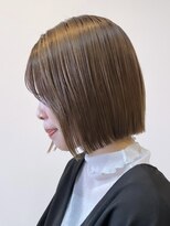 レヴィア(REVIA)&nbsp;髪質改善ボブ切りっぱなしブラウンカラー