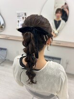 ヘアセットサロン サロンエイミー(salon aemii)&nbsp;ふわふわポニおろし