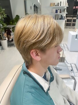 ノラ ウメダ(NORA UMEDA) ブロンドベージュ×ナチュラルマッシュ