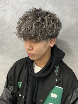 リプレイ 草津店(RIPLAY) スペインカール/スパイキーショート/フェザーパーマ/草津