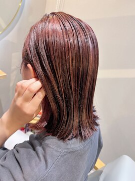 モア(more) タッセルカットインナーカラー