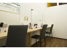 ヘアカラー専門店 フフ 池上駅前店(fufu)の雰囲気（スタイリング剤を豊富にご用意。セルフブローも楽しめる♪）
