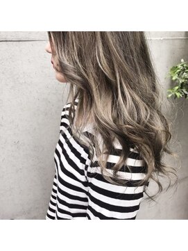 ヘアーメイクチック(HAIR MAKE CHiC) 外国人風カラー