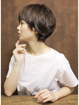 シアンデルカ(CYANDELUCCA) 小顔が引き立つふんわりショート