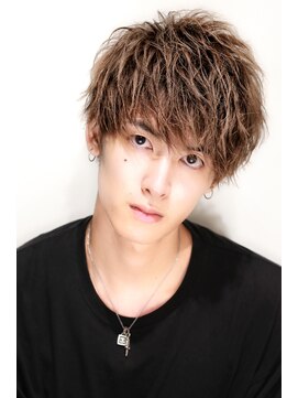 リップスヘアー 銀座(LIPPS hair) 刈り上げ風工口パーマランダム波打ち重めシャープマッシュ