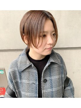 クリアーオブヘアー 栄南店(CLEAR of hair) センターパートのショート