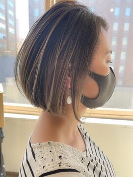 ナンバー ジルバ 立川(N° jillva) 大人かわいいくびれミディラベンダーインナーカラー