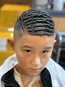 バーバー スタジオ ラフテル(Barber Studio RAFTEL) キッズパンチ