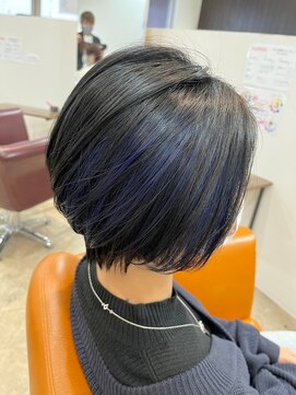 カルマ(KARMA) フェイクブラック＋ブルーのインナーヴェールカラー