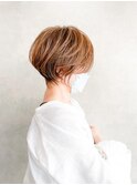 小顔ウェーブショート