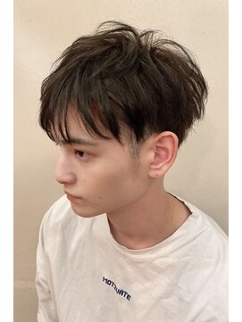 クーエフー(coo et fuu) 20代30代40代 かっこいいツーブロック刈り上げスタイル 藤沢