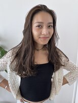 ビュートリアム 七里ヶ浜(BEAUTRIUM)&nbsp;ブリーチなしオリーブアッシュと顔まわりレイヤー