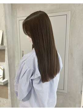 ヨーク(YOKE) YOKE ぱつっとロング髪質改善ブリーチなしオリーブグレージュ