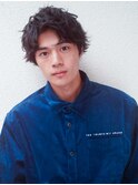 スパイキーショートニュアンスパーマ韓国マッシュスペインカール