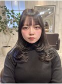 内巻きワンカール/レイヤーロング/ぱっつん前髪/小顔ヘア