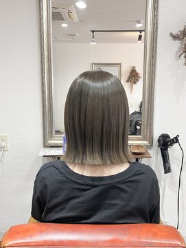 ヘアメイク アンフィ(amphi) 【矯正毛でも沈まない】透明感ベージュカラー..~*＊.