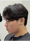 毛流れセンターパートニュアンスパーマカルマヘアメンズパーマ