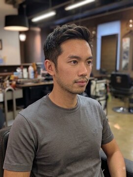 ワンワンオー バーバーショップ 博多店(@110 BARBER SHOP) アッシュブラックネイビーフリックパーマジェントルショート縦