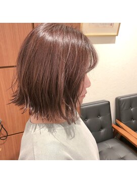 アルマヘアー(Alma hair by murasaki) 柔らかなラベンダーグレーボブ