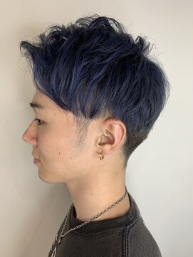 オル(Olu) 【MASAYA】ナチュラル束感ショート×ネイビーブルー