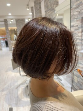 ファーストエンド 三ツ屋店(1st END.) 大人ショートボブ