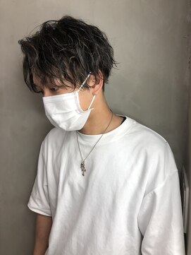 モノ アンド イニ(Mono & inni) ツイストスパイラル