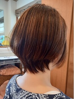 ショウズサロン(hair Sho's SALON)の写真/年齢によって変わる髪の悩みに対応してくれる[Sho's]自然に馴染むカラーでお洒落も楽しめる♪