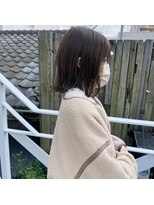 ミント(mint) 外ハネボブ/切りっぱなしボブ/レイヤーボブ/オリーブグレージュ