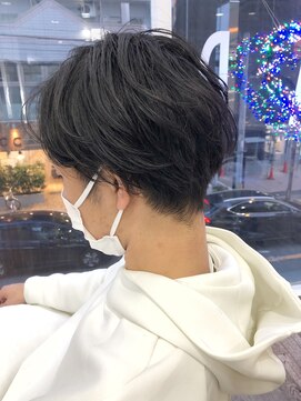 ヘッズ 本八幡店(HEADS) MEN'S HAIR センターパート ツイストスパイラル 韓国マッシュ