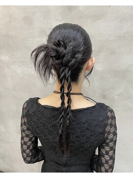 ブーミー(Bor mee) 【Bormee】カチモリヘア/お呼ばれパーティーヘア/タイトヘア