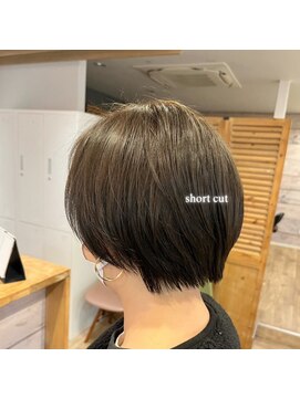 リッチ 横須賀中央店(Rich) 襟足スッキリ大人ショート