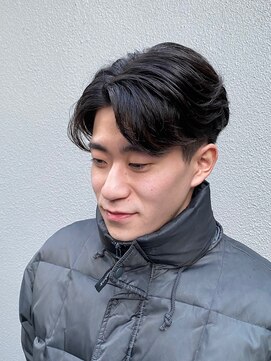 クフィア メンズヘアー カンポ 天王寺店(CUFFIA MEN'SHAIR CAMPO) ブルーブラック韓国マッシュセンターパートフェード
