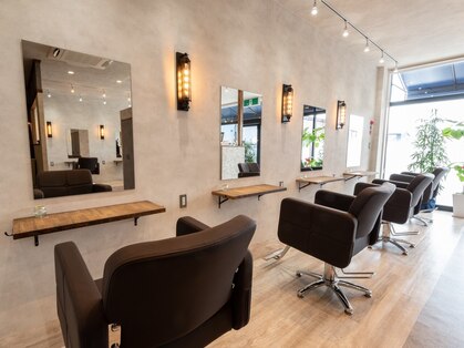 アグ ヘアー ナナ 刈谷店(Agu hair nana)の写真