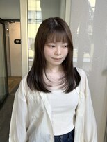 シー.(SHE.)&nbsp;【SHE.】レイヤーカット/ミディアム/オリーブ/ベージュ/透け感