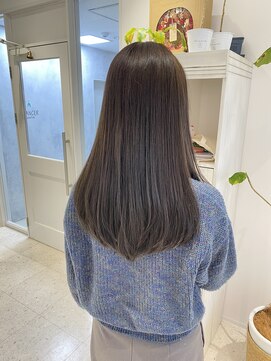 アヴァンセスリール(AVANCER sourire) ロングレイヤー×オリーブベージュ