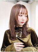 グレージュおくれ毛顔周りレイヤーロング_ba495612