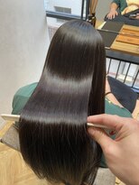 ネウィ 大分中央町店(newi)&nbsp;乾かすだけでまとまる【艶ストレート】ロング