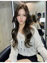 ザシェノンアオヤマ(THE CHAINON AOYAMA)&nbsp;layer cut × mood smoky baige