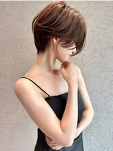 ロンド アンブル 四条烏丸(Lond ambre)&nbsp;【Lond ambre】美髪/ストレート/ショート/小顔