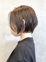エリマバイフィフス 調布(elima by fifth)&nbsp;調布白髪染めレイヤーボブショートヘアベージュアッシュブラウン
