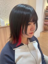 ニューヨークニューヨークマザーズ(NYNY Mothers)&nbsp;顔まわりレイヤー/切りっぱなしボブ/外ハネ/インナーカラー