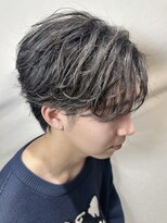 ミヤビ(MIYAVI)&nbsp;束感フェザーショート